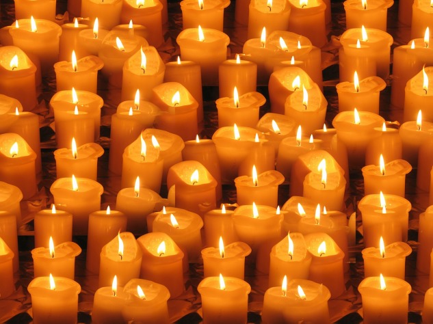 candles-64177_1280